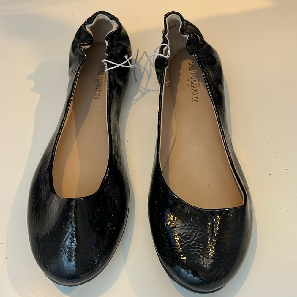 Black flats